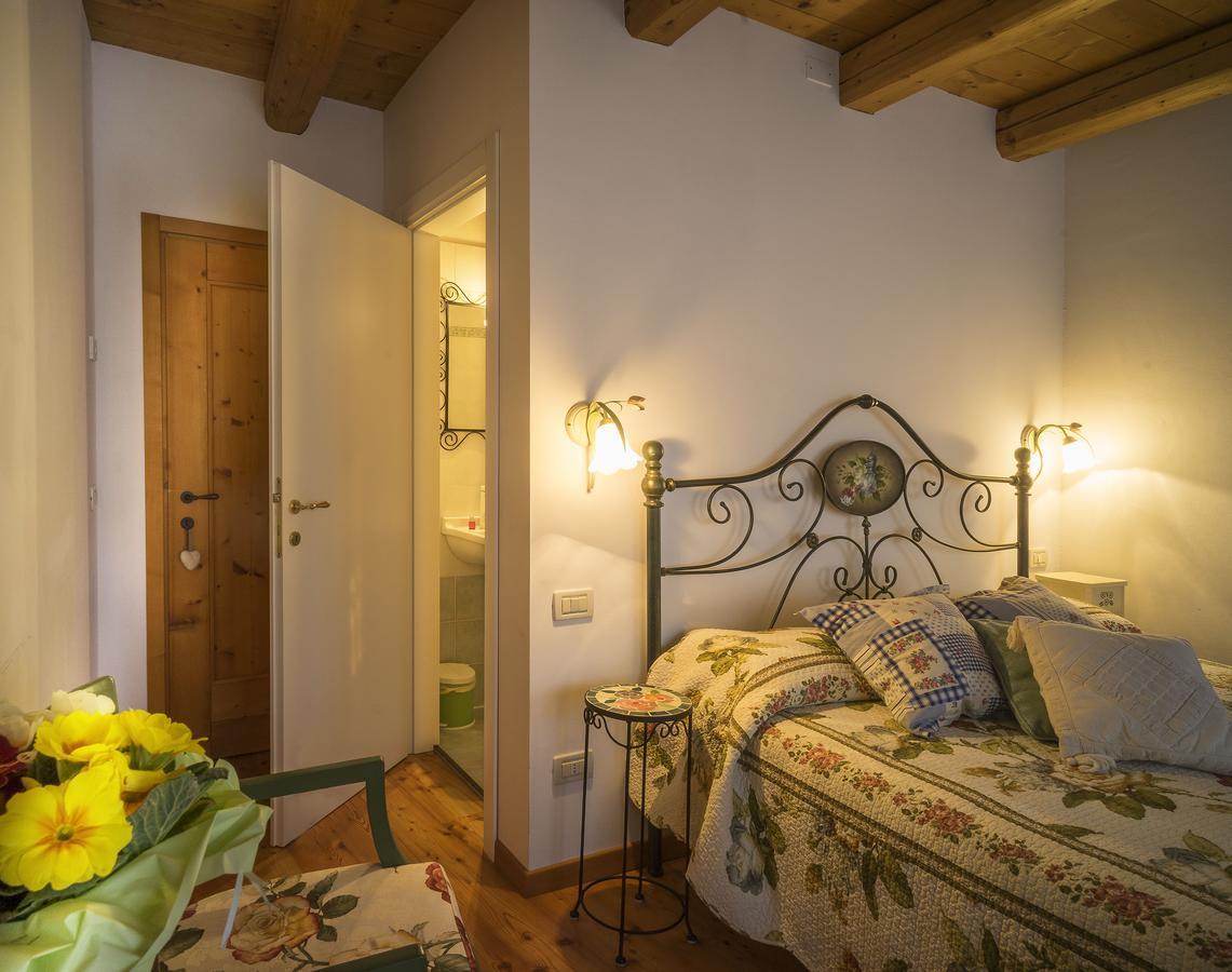 Casa Fiorina Bed and Breakfast Miane Esterno foto