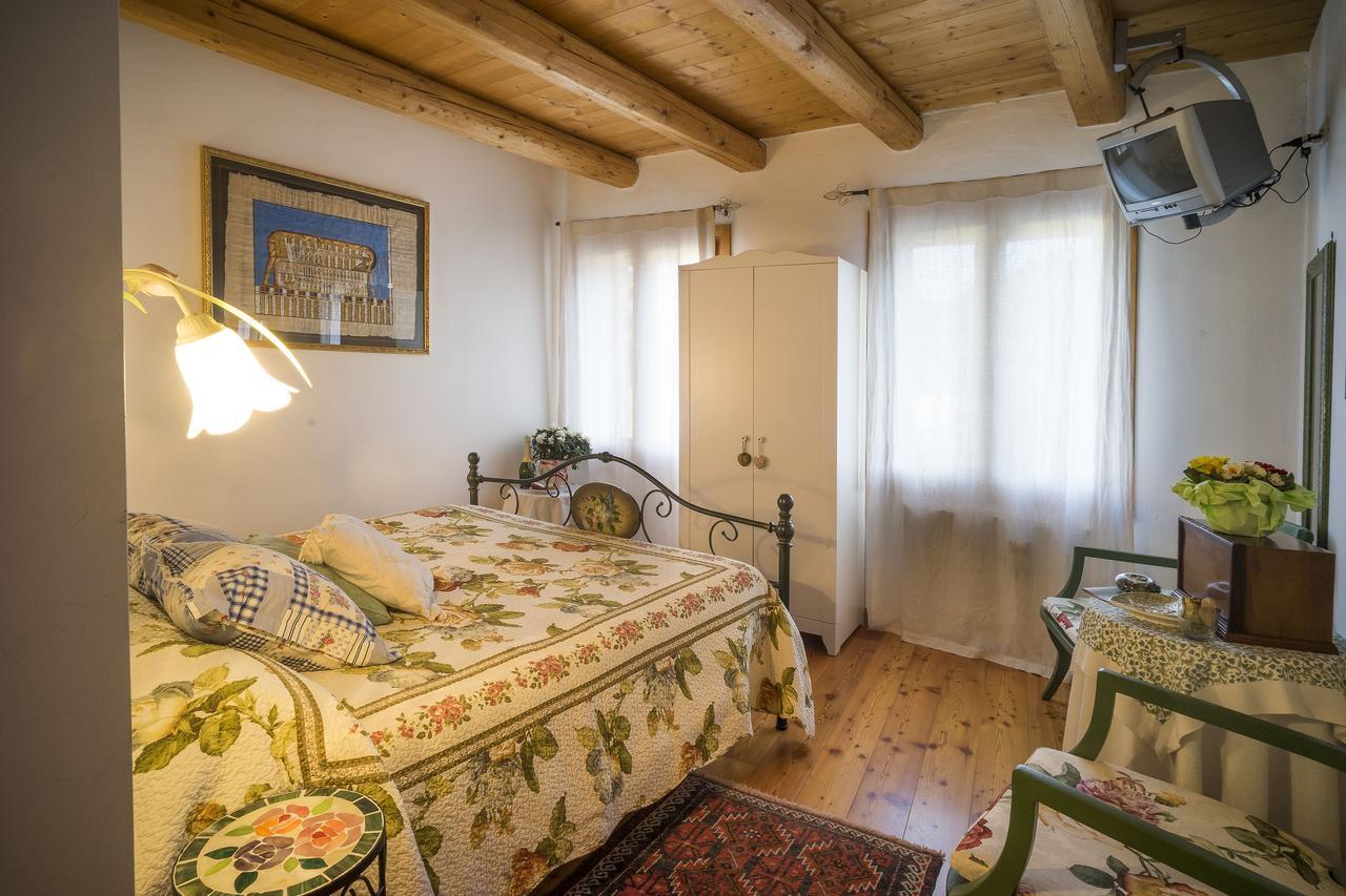 Bed and Breakfast Casa Fiorina Miane Esterno foto